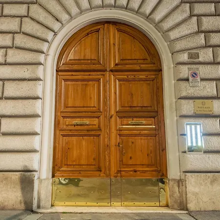 Minerva Boutique 4 Rom